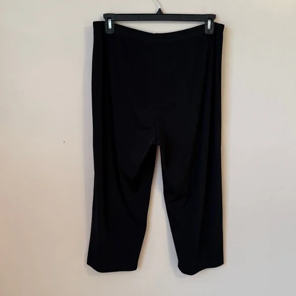 Chico's EasyWear Black Crop Pants - Picture 7 of 13